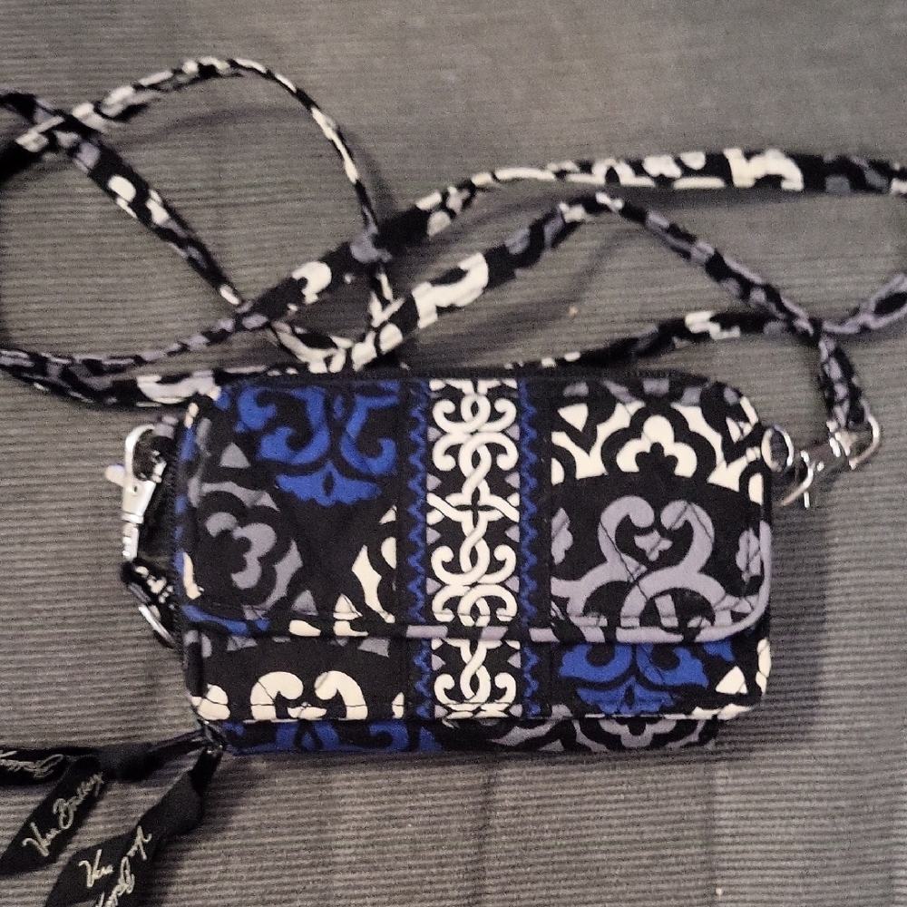 Vera Bradley NWOT Black and Blue Crossbody Bag